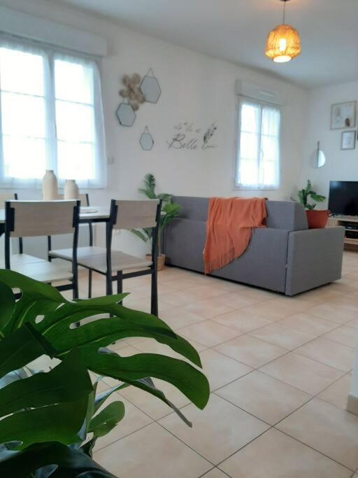 Appartement Proche Aeroport A Pied, O Nature Tillé